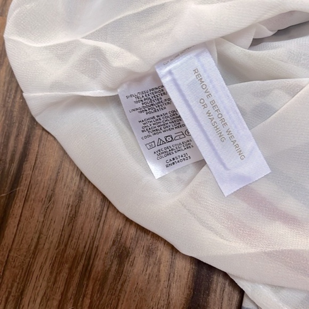 Loft Drop Waist Multi Color Flutter Sleeve Dress … - image 4